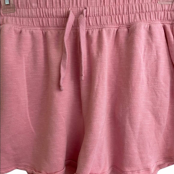 Fabletics elastic waist drawstring shorts size Large pink. - Picture 3 of 7